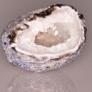 Agate vs. Quartz