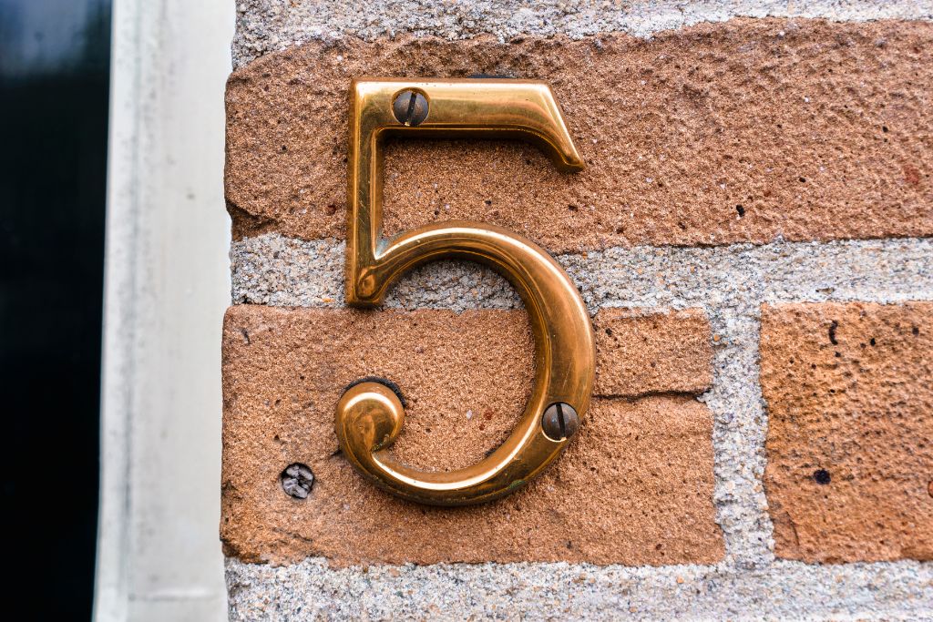 number 5 address of a house