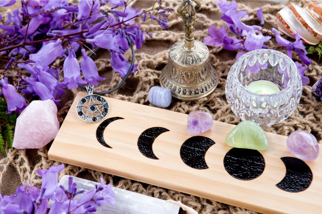 What is a Purification Altar? 12 Crystals for Purification Altars