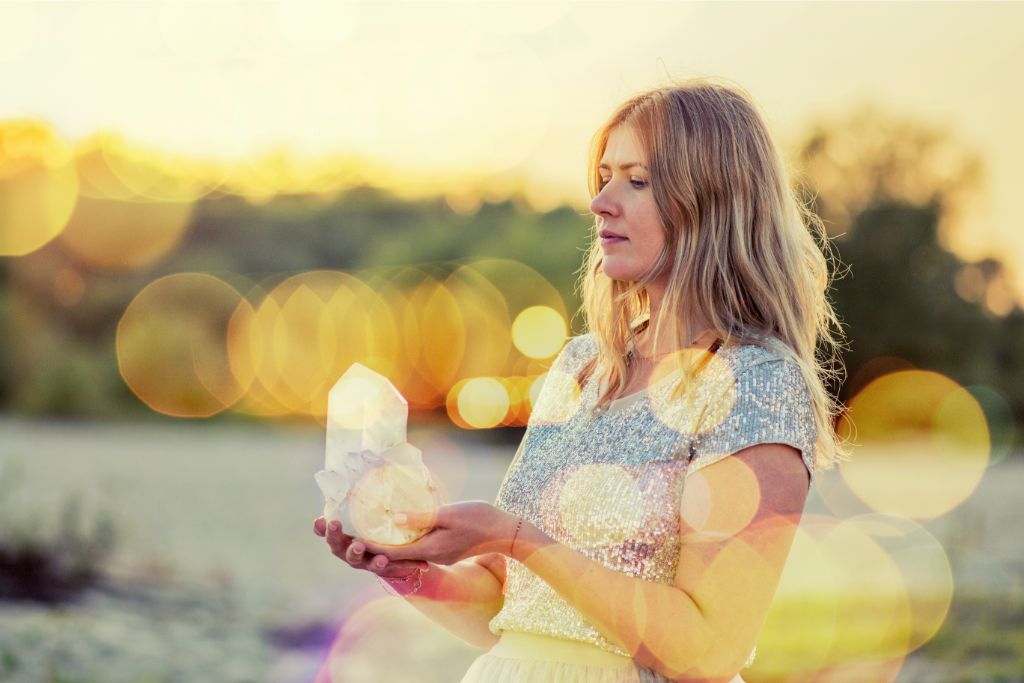 What are Scrying Crystals?