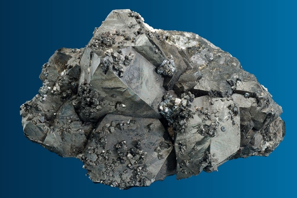 Alabandite