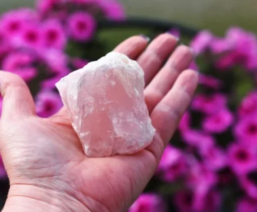 Rose Quartz - Crystal Image
