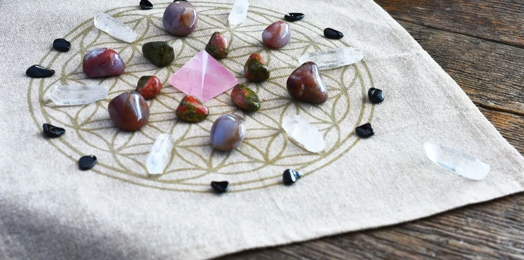 Crystal Grid with crystals