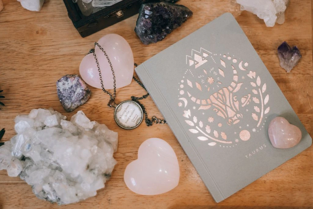 Different kinds of crystals on the table