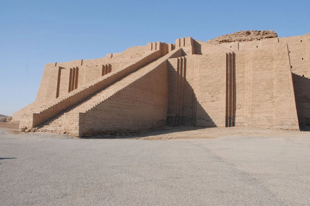 ancient sumerian structure called ziggurat