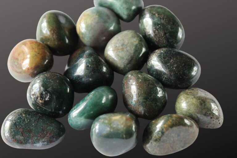 Green Jasper Meaning, Properties, Benefits You Should Know