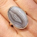 A person wearing a Botswana Agate ring. Source: Etsy | LovingThyselfRocks