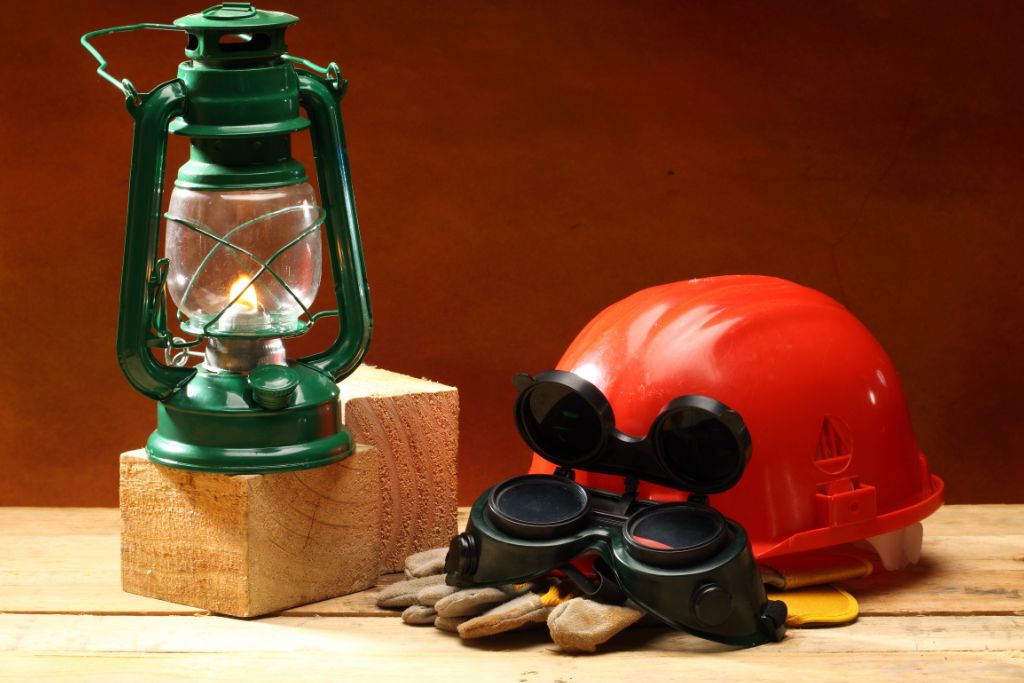 Tool and gear placed nicely on a table