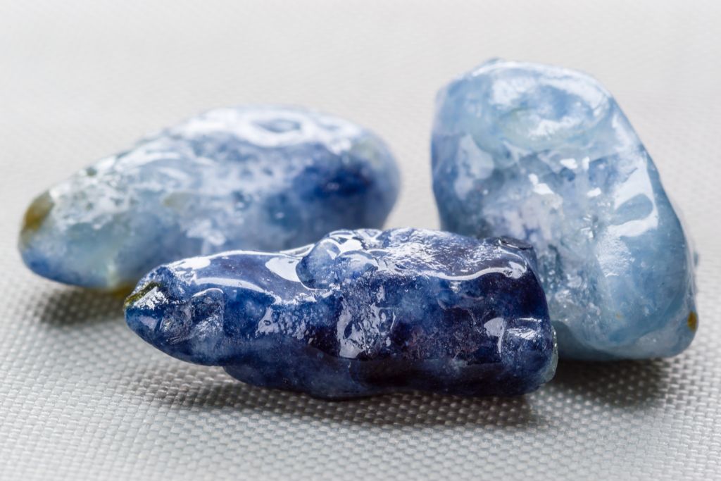 Blue Sapphire feature