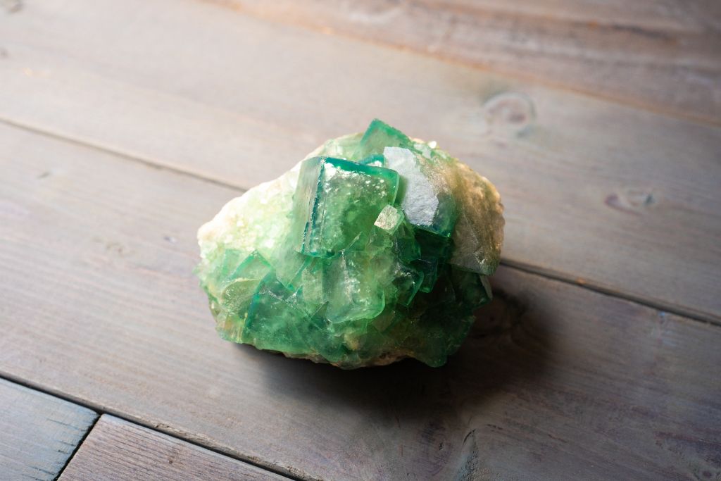 Bohemian Emerald on a wooden floor