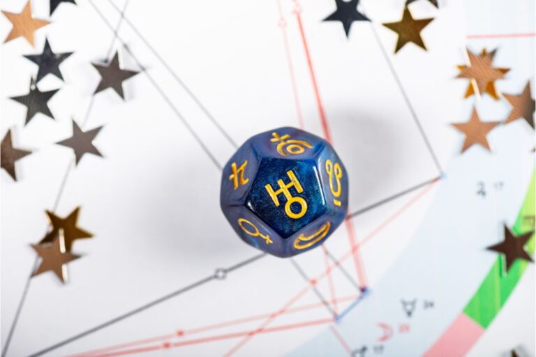 dice with symbol of uranus