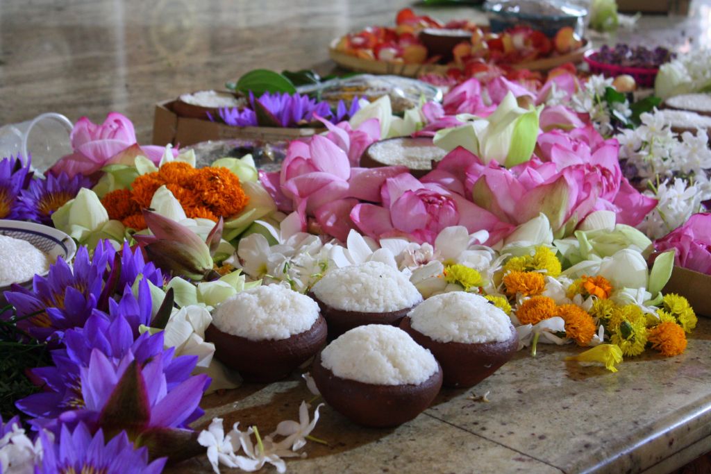 Ancestral Offering Altar 