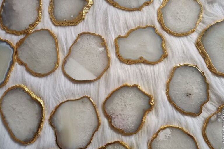 White agate coasters on the table line up
