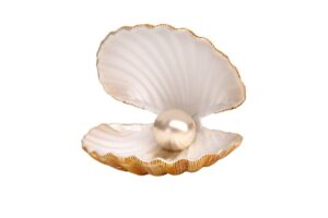 saltwater pearl situated on clam shell
